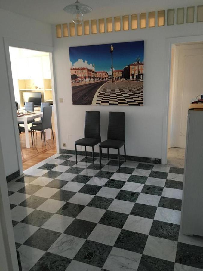 Appartement Front De Mer - Promenade Des Anglais Ницца Экстерьер фото