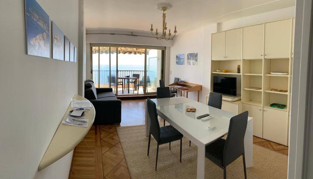 Appartement Front De Mer - Promenade Des Anglais Ницца Экстерьер фото